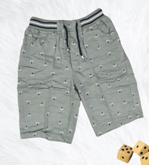 Super Comfy Summer Shorts for Kids in Cotton Green Color  L